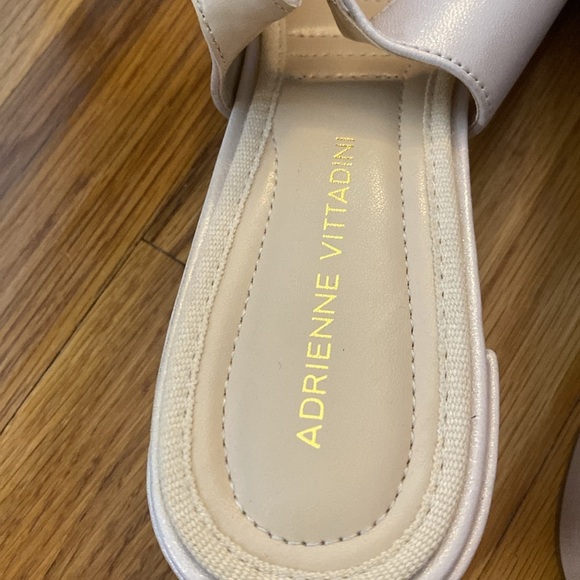 Adrienne Vittadini Women’s Cream Sparkly Chunky Heels Size 10 - Picture 3 of 7